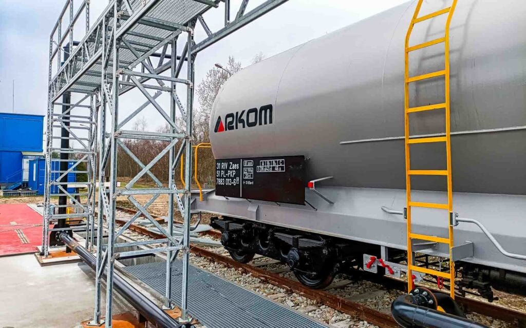 Arkom - Trenażery nalewaki kolejowe